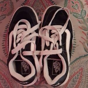 Vans Kids Black and White Low-Top Sneakers
